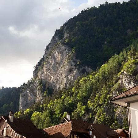 Nimbuzzz شقة Unterseen