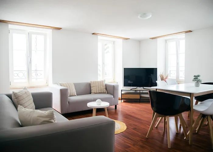 Apartment Nimbuzzz *