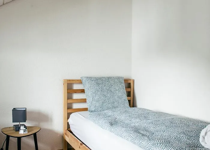 Apartment Nimbuzzz *